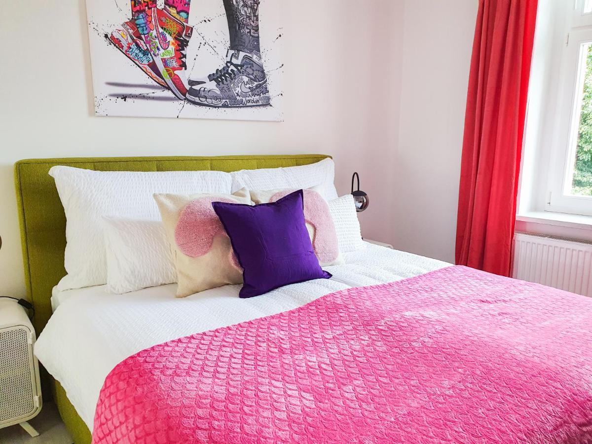 Pb Ferienwohnungen - Fewo 6 - Stilvoll Eingerichtetes Apartment Im Herzen Senftenbergs 外观 照片